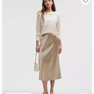 Elegant gold Satin Midi Skirt